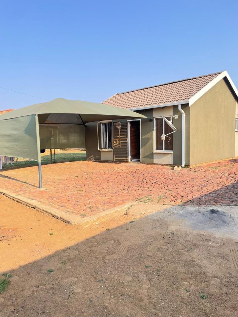 2 Bedroom House in Savanna City