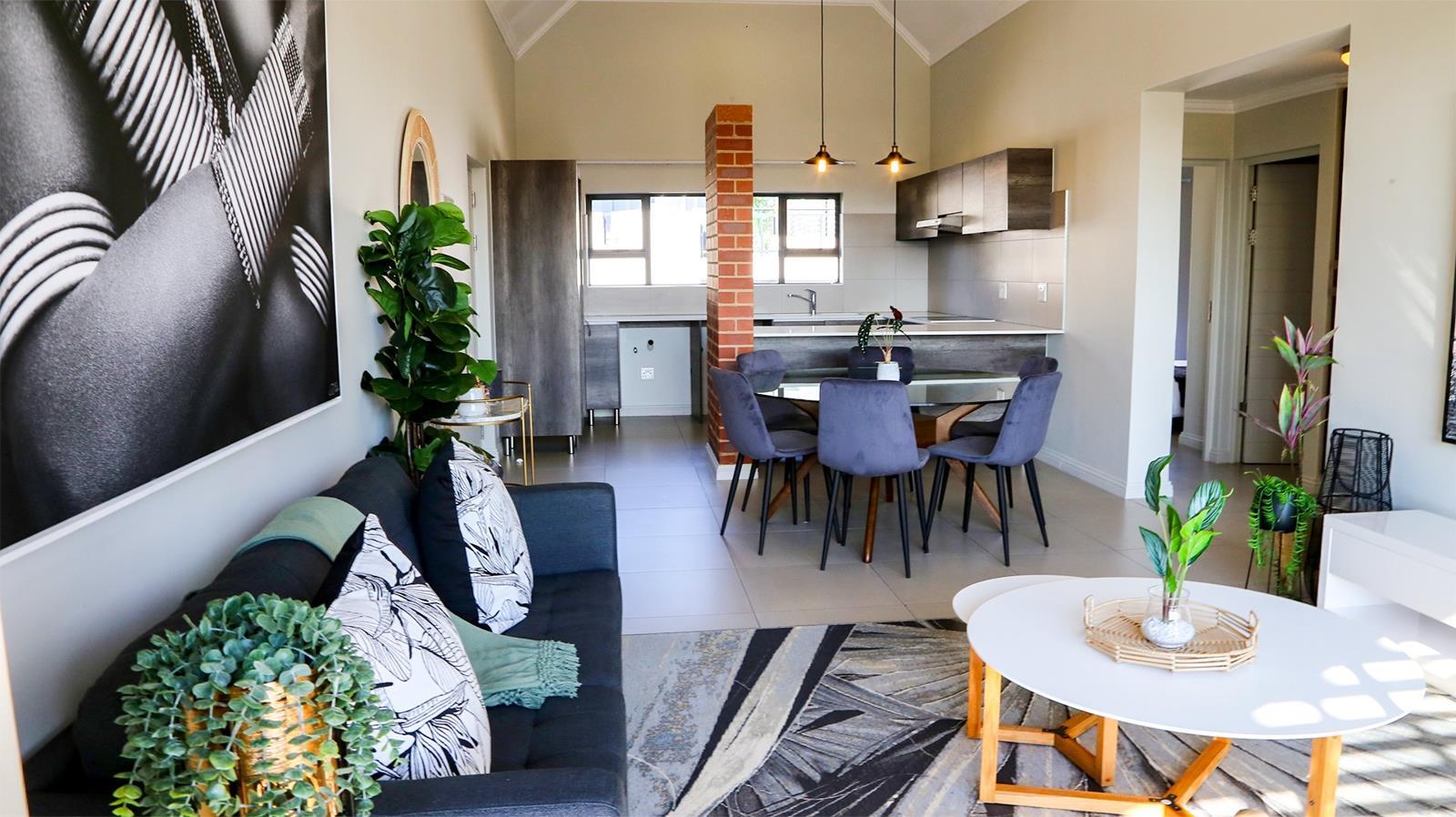 2 Bedroom Apartment in Carlswald Estate