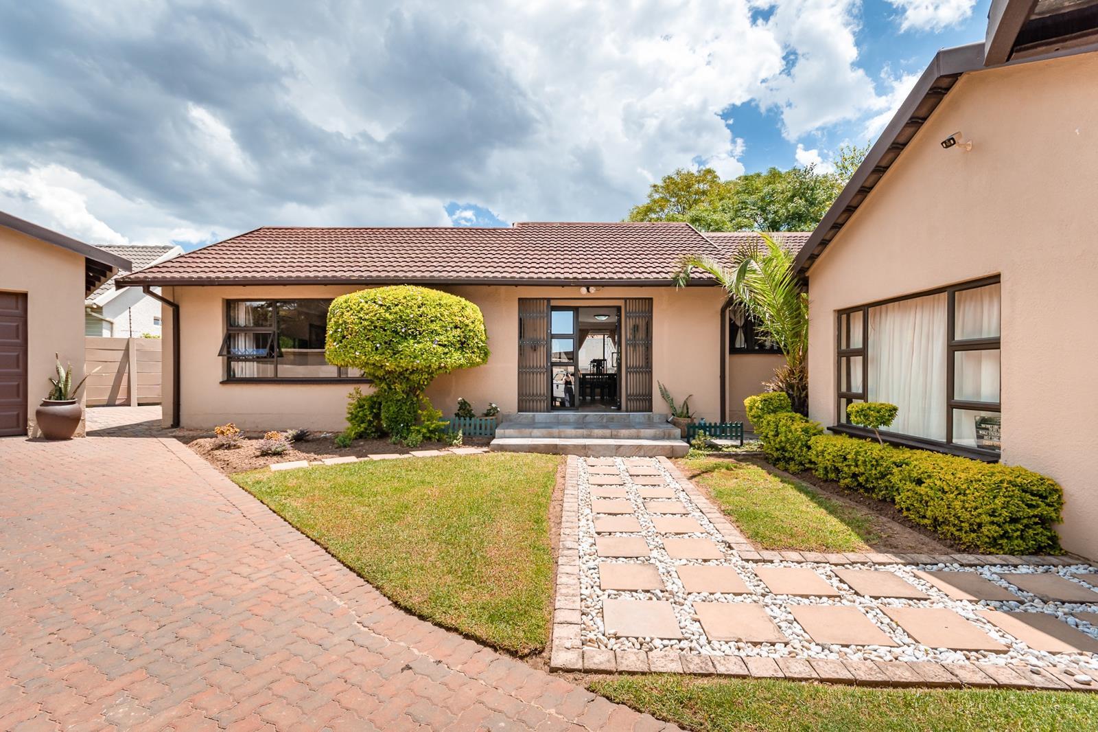 3 Bedroom House in Sharonlea