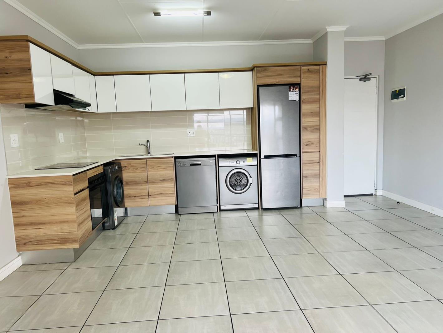 1 Bedroom Apartment in Waterfall