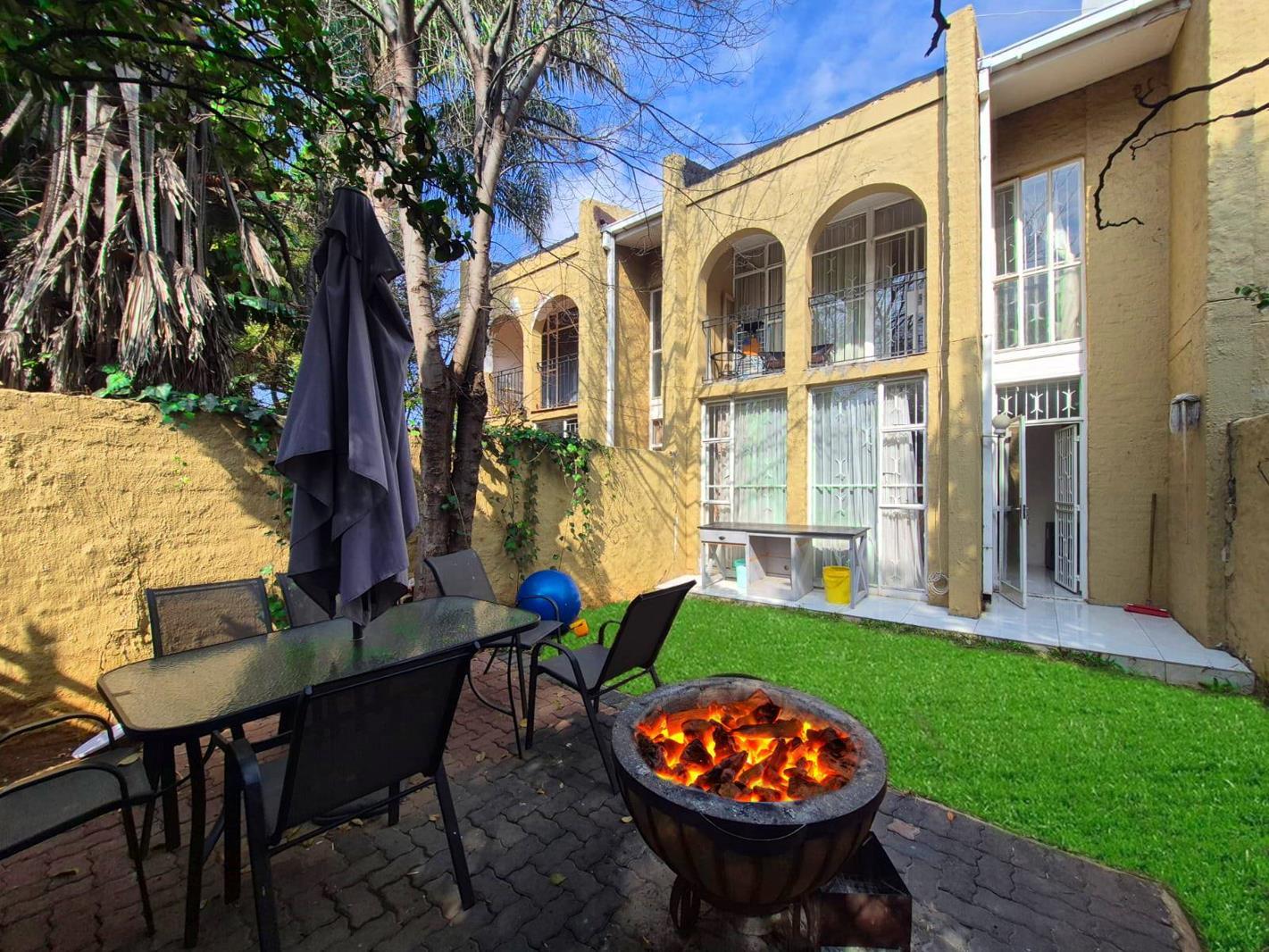 2 Bedroom Duplex in Blackheath