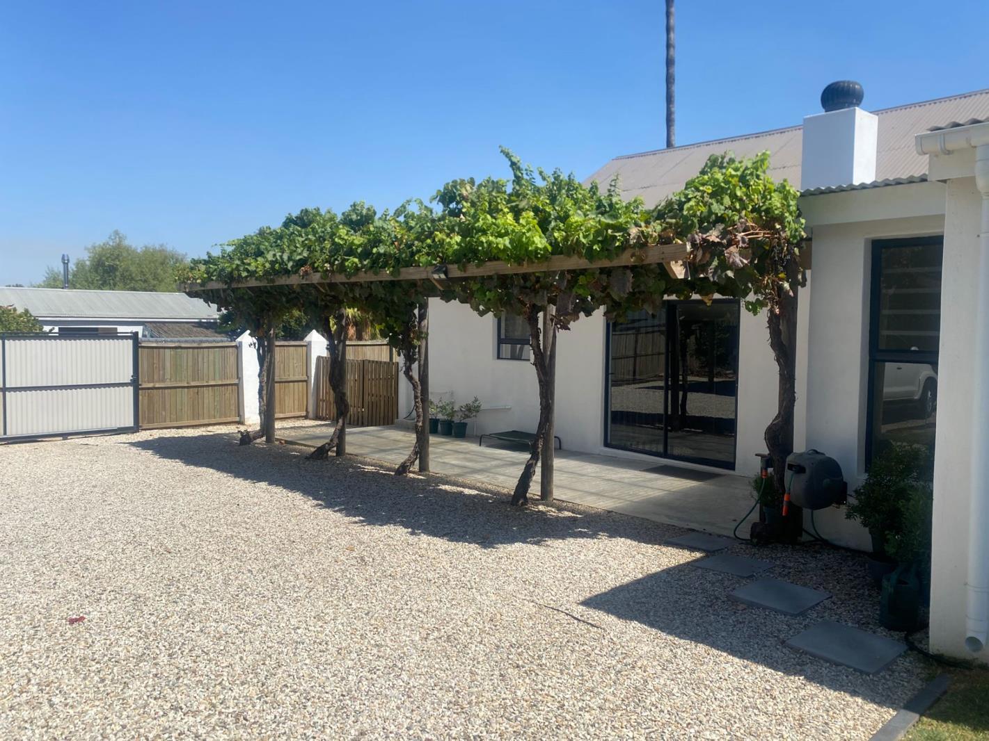 3 Bedroom House in Riebeek Kasteel