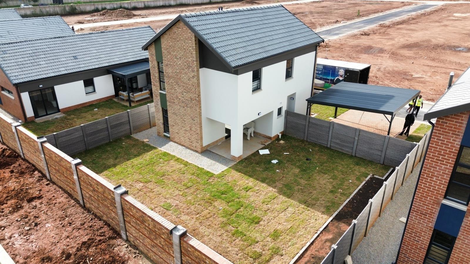 3 Bedroom Duplex in Albertsdal