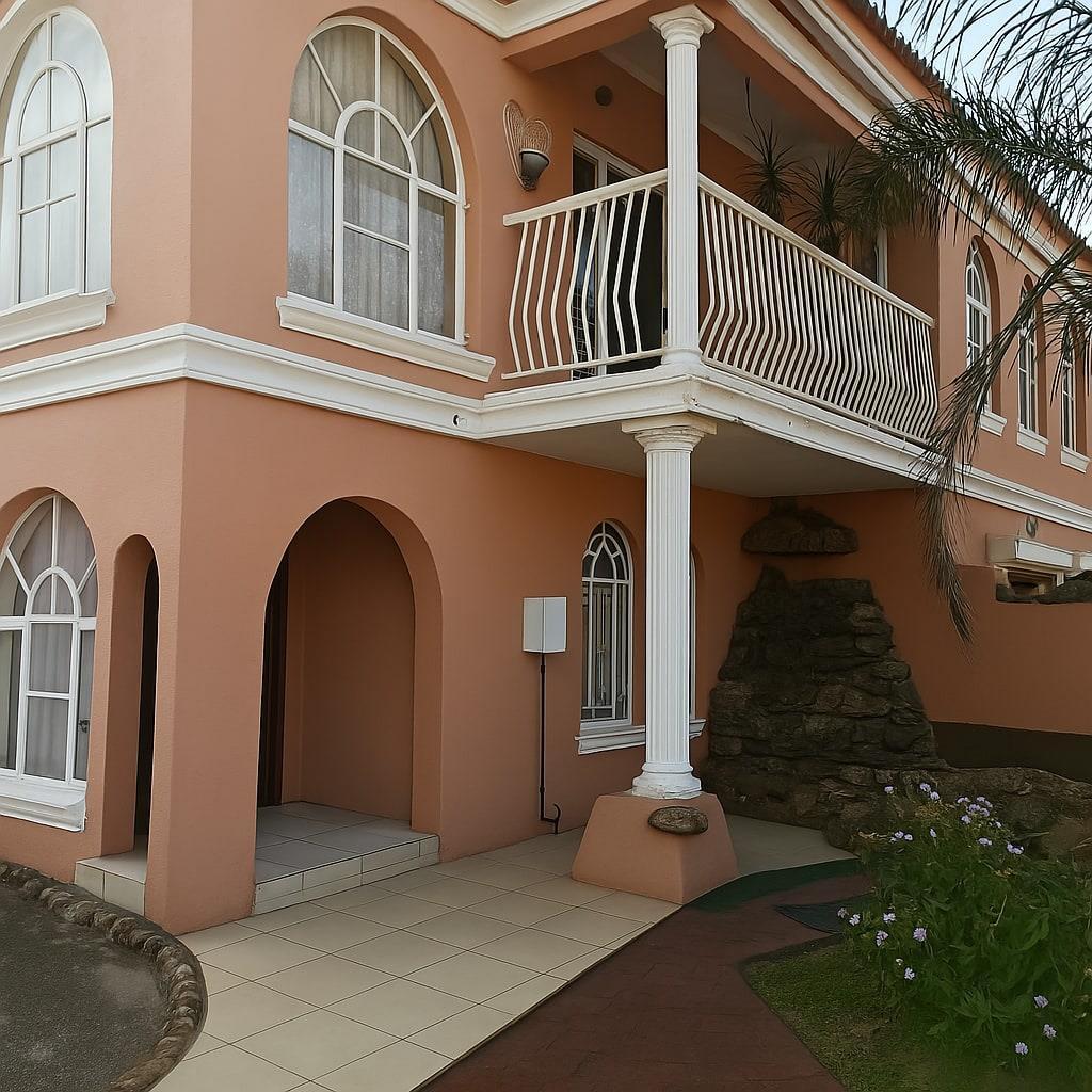 4 Bedroom House in Zakariyya Park