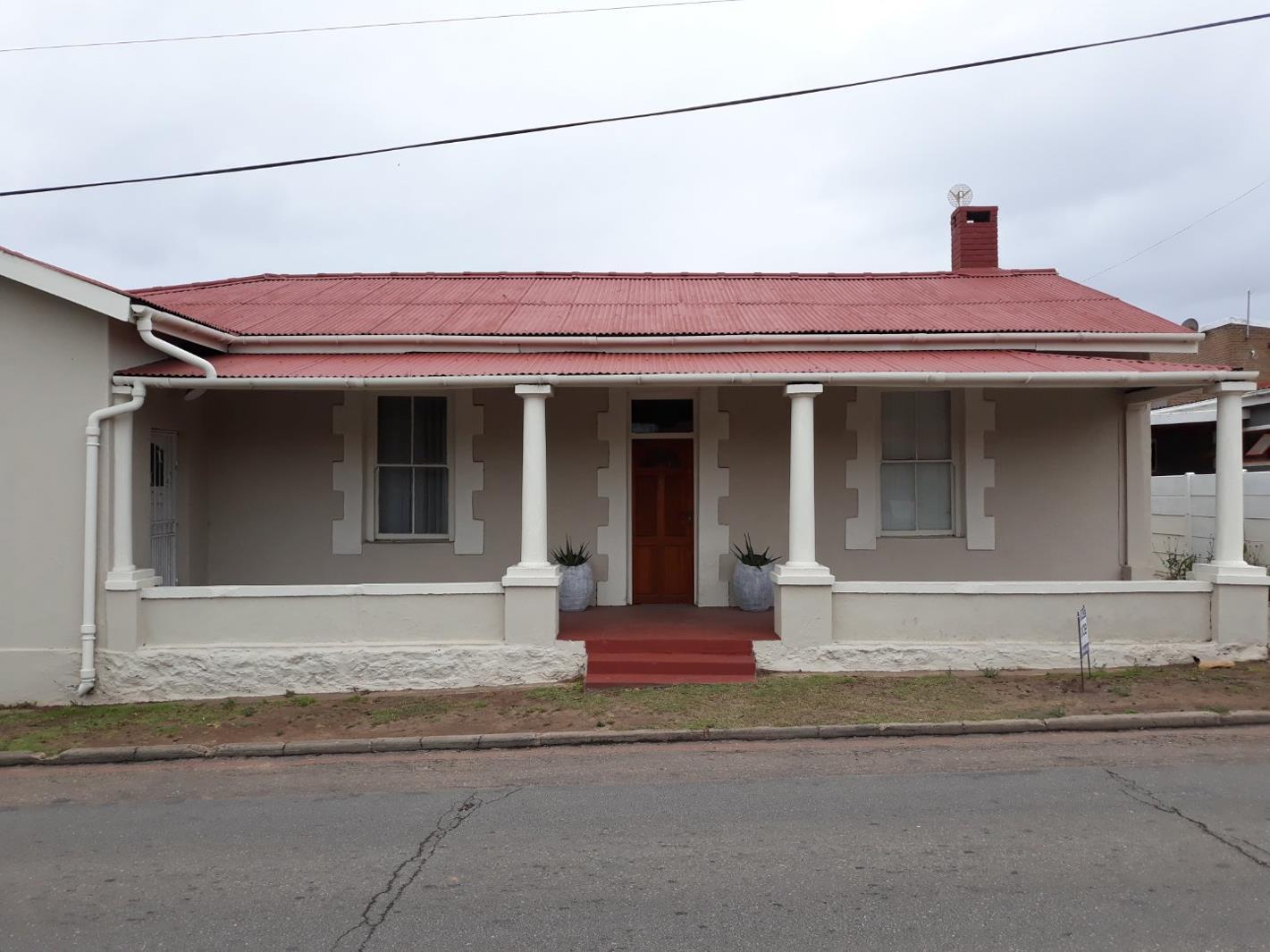 4 Bedroom House in Albertinia