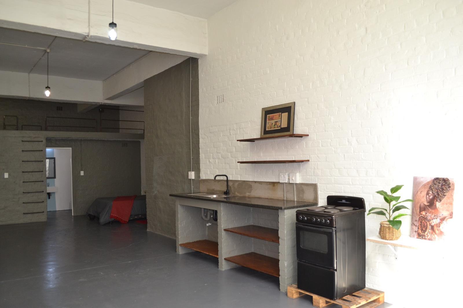 1 Bedroom Apartment in City & Suburban