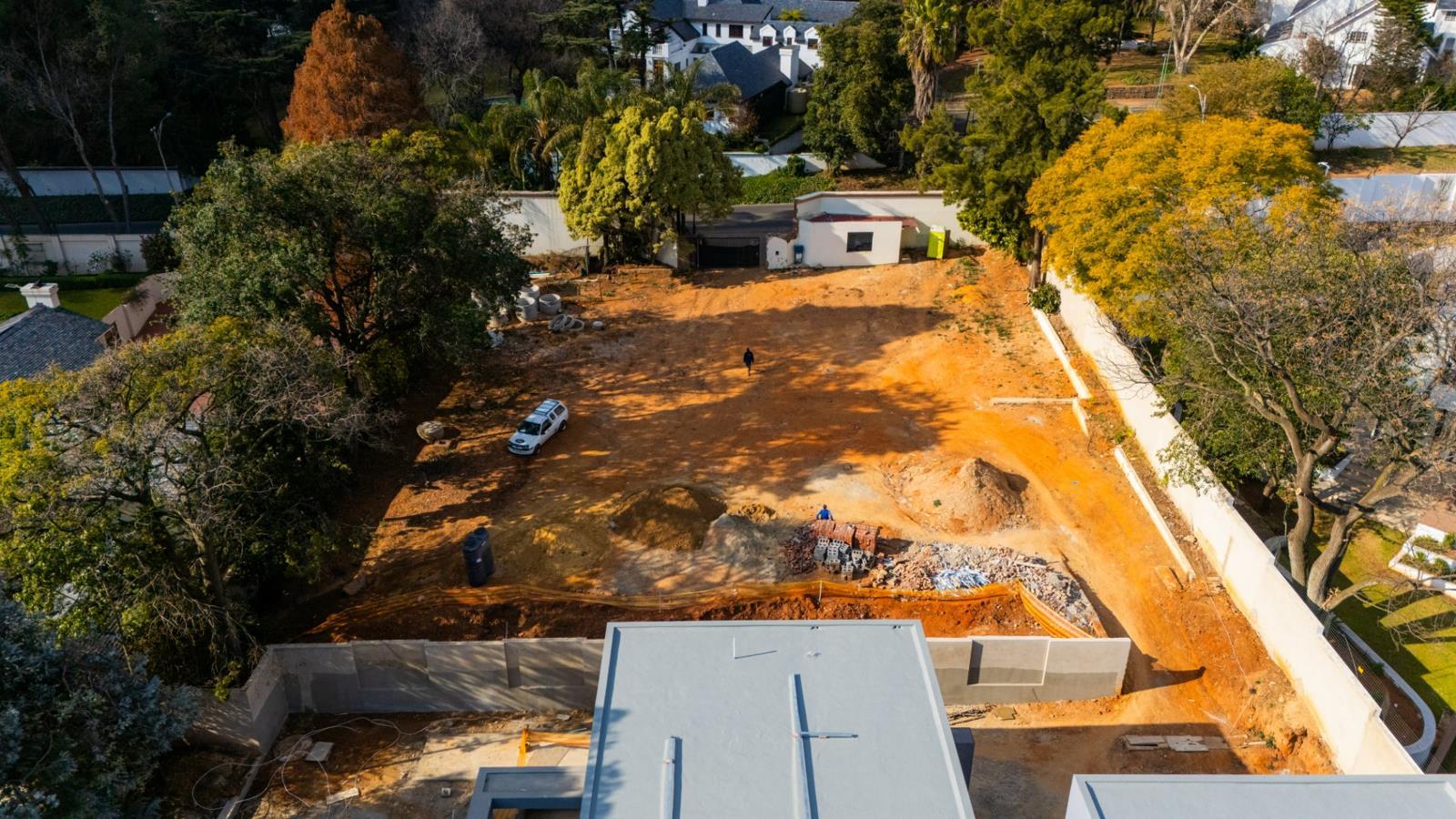 1 705 m² Land available in Hyde Park