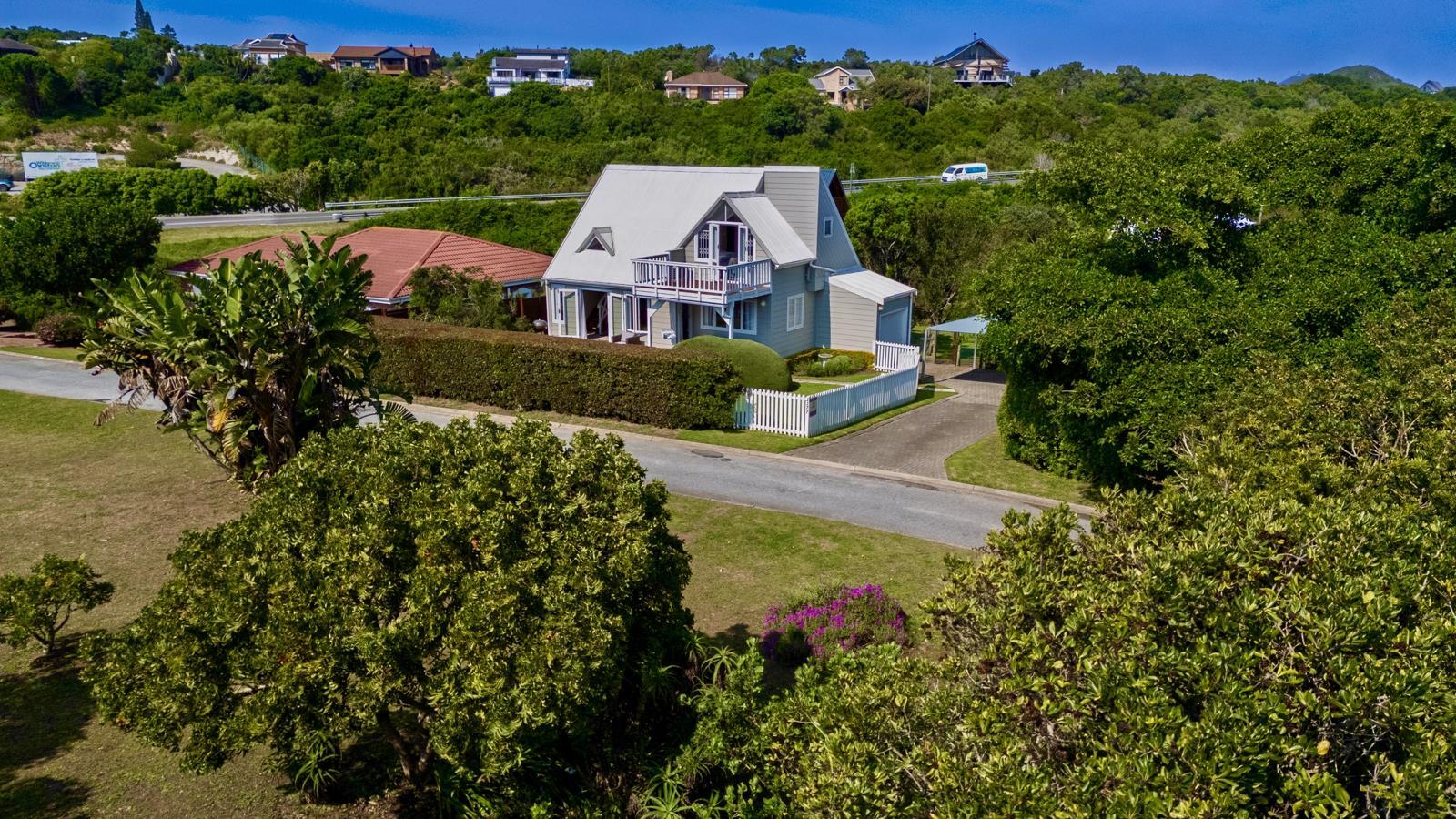 2 Bedroom House in Wilderness
