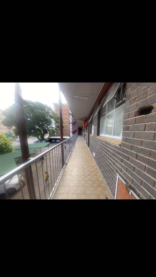 4 Bedroom Apartment in Sunnyside