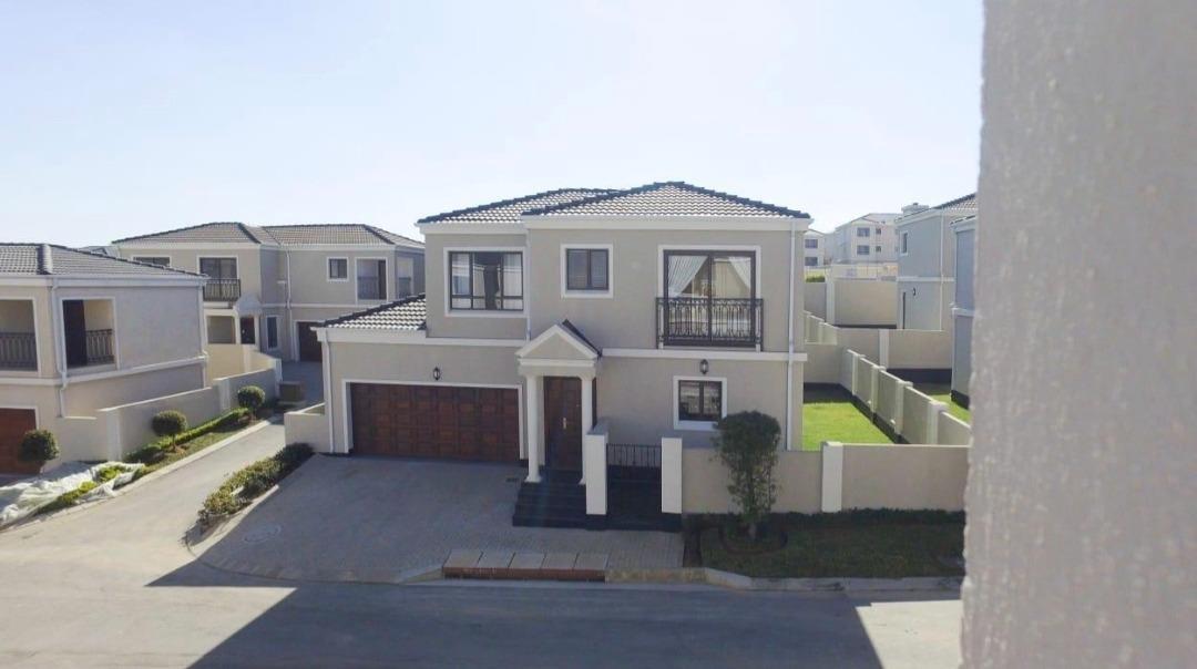 3 Bedroom House in Craigavon
