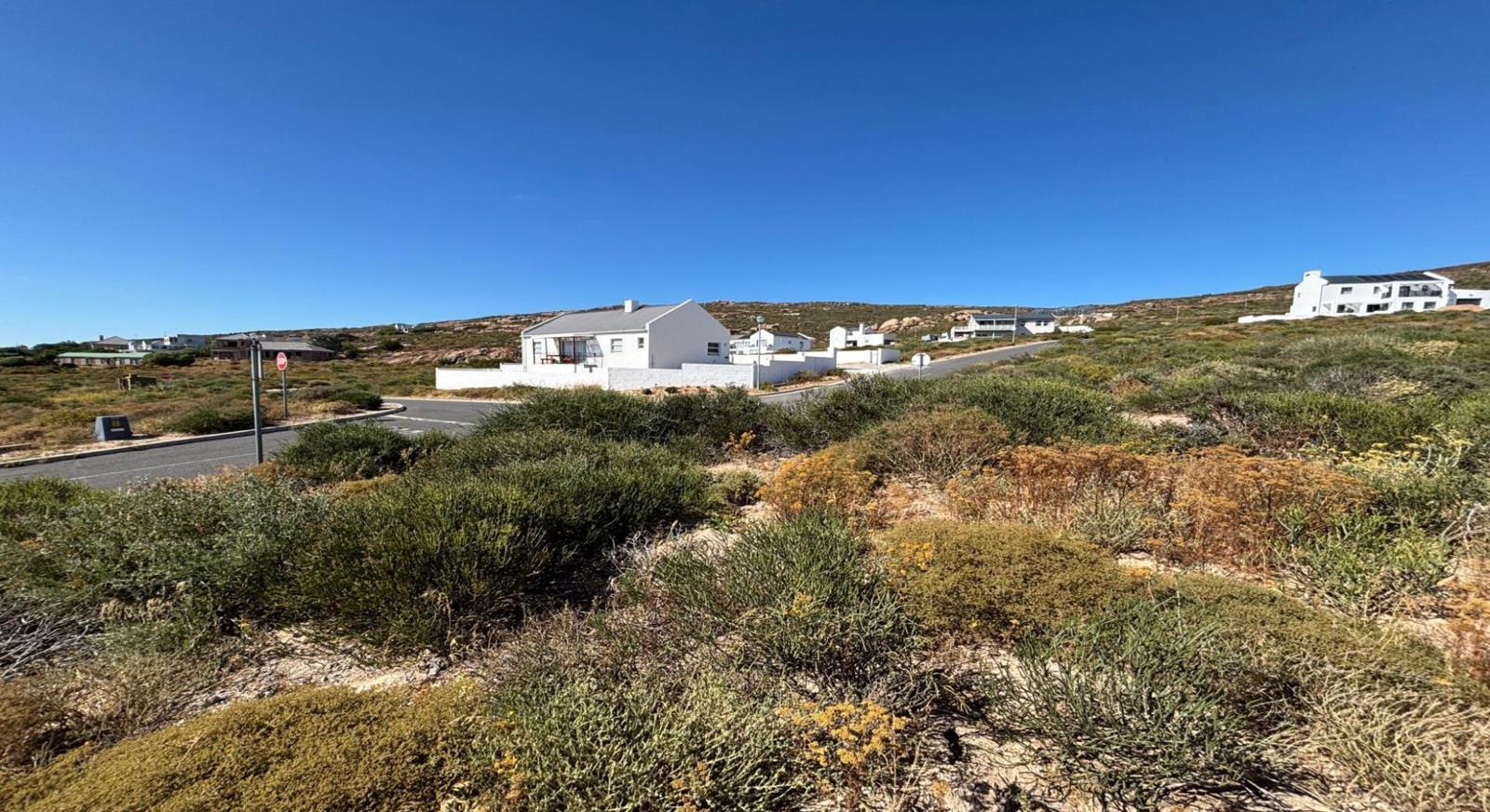 388 m² Land available in St Helena Views