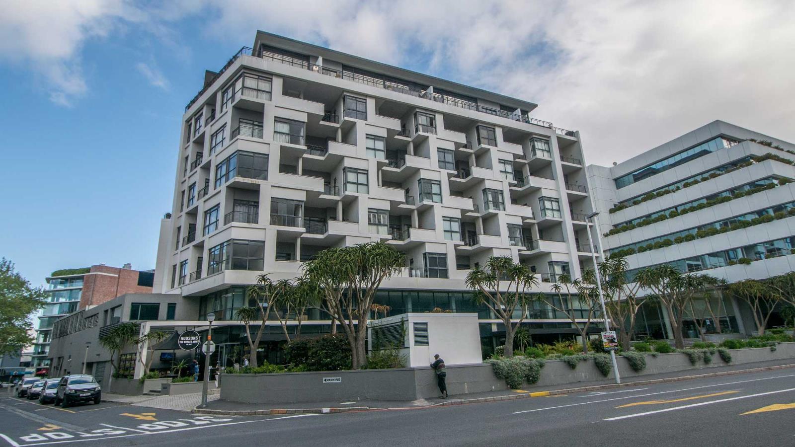 2 Bedroom Apartment in Claremont Upper