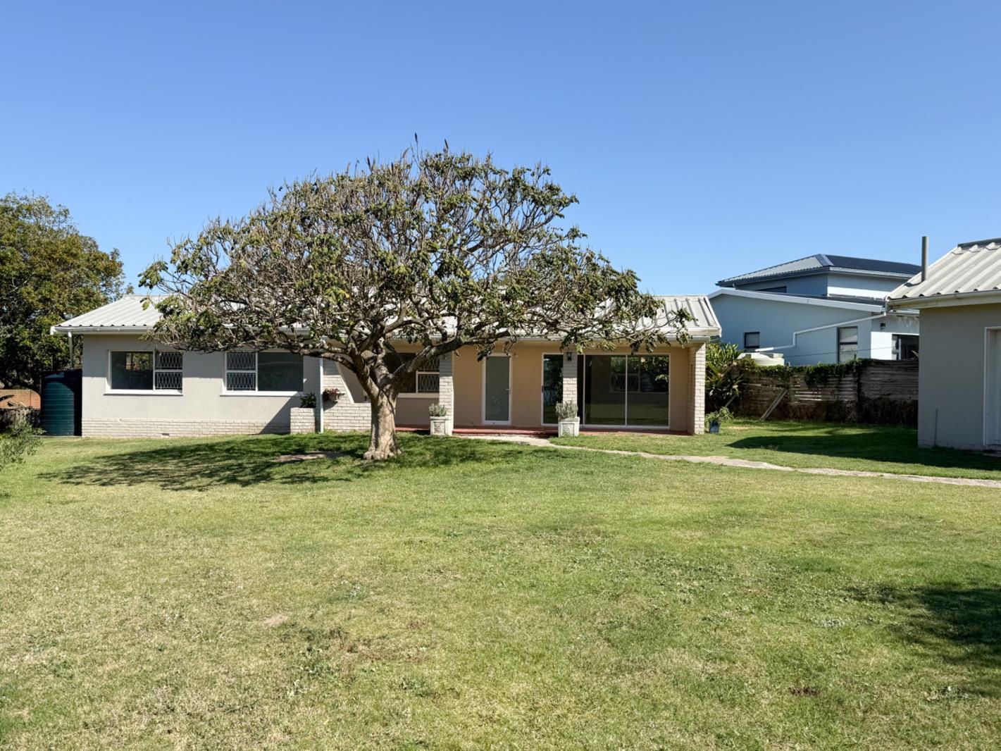 3 Bedroom House in West Bank