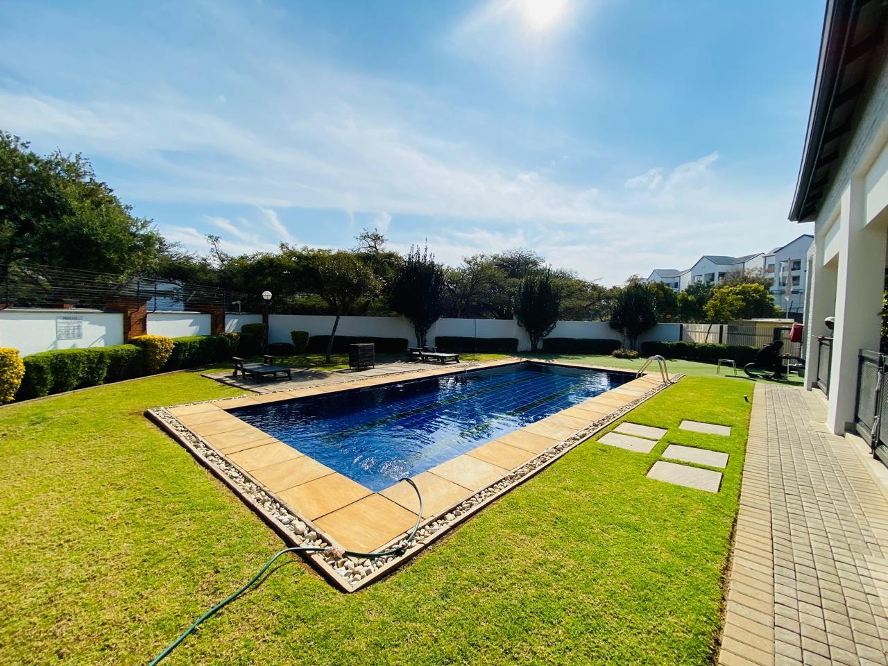 2 Bedroom Apartment in Greenstone Hill