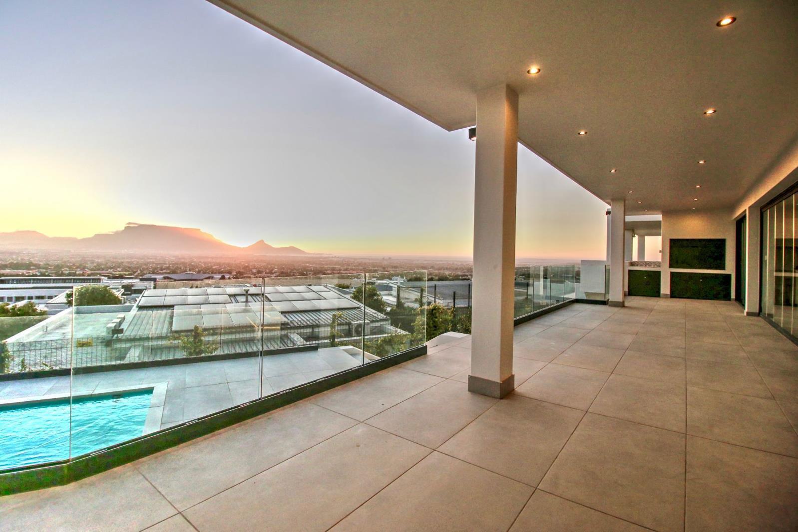 5 Bedroom House in Baronetcy Estate