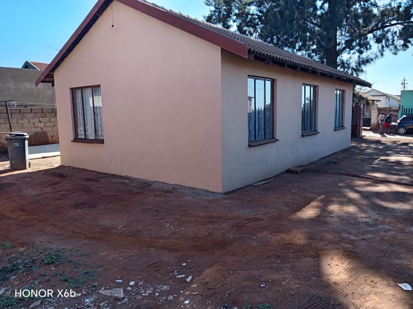 3 Bedroom House in Protea Glen