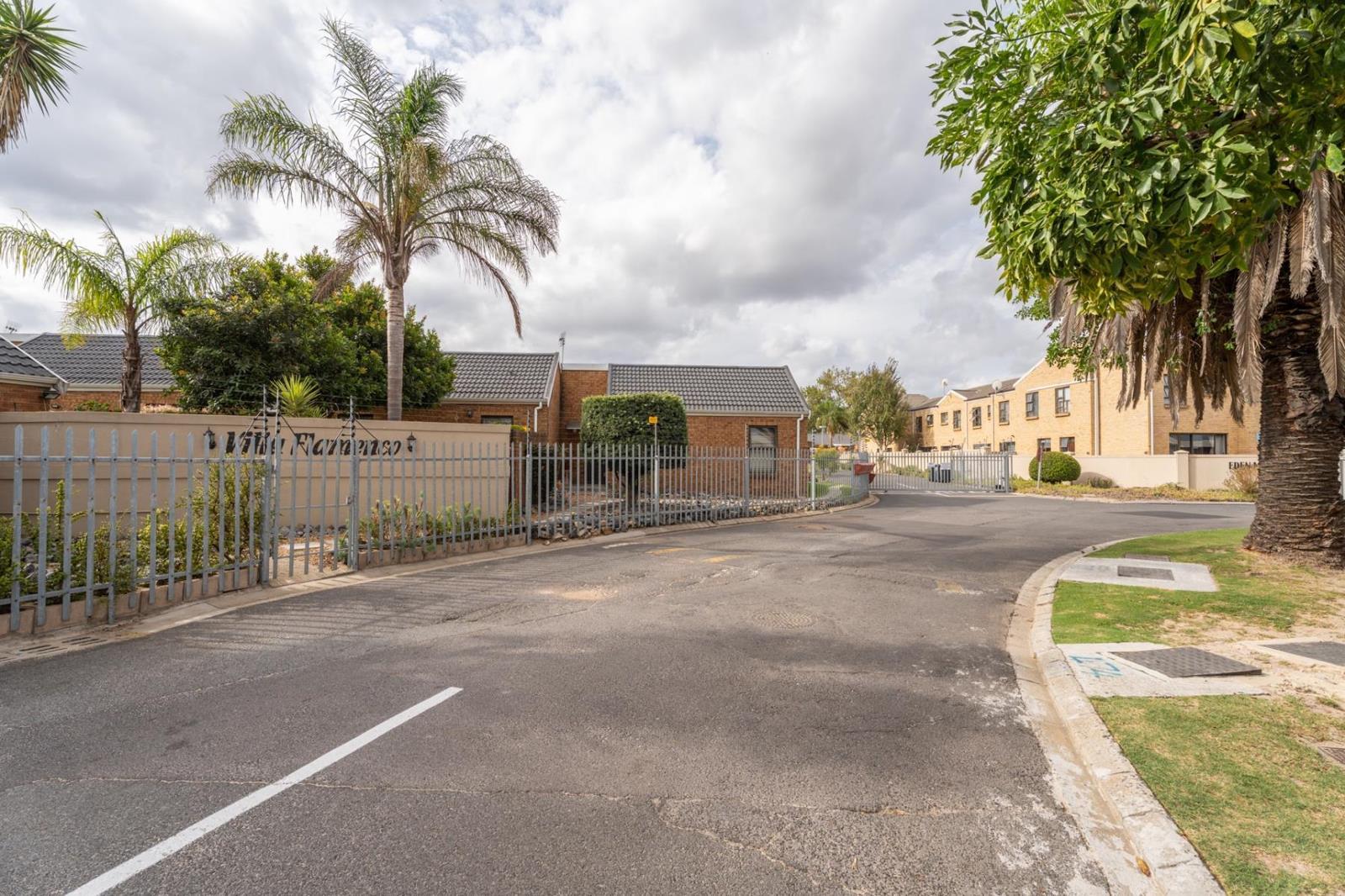 2 Bedroom Townhouse in Eden Park