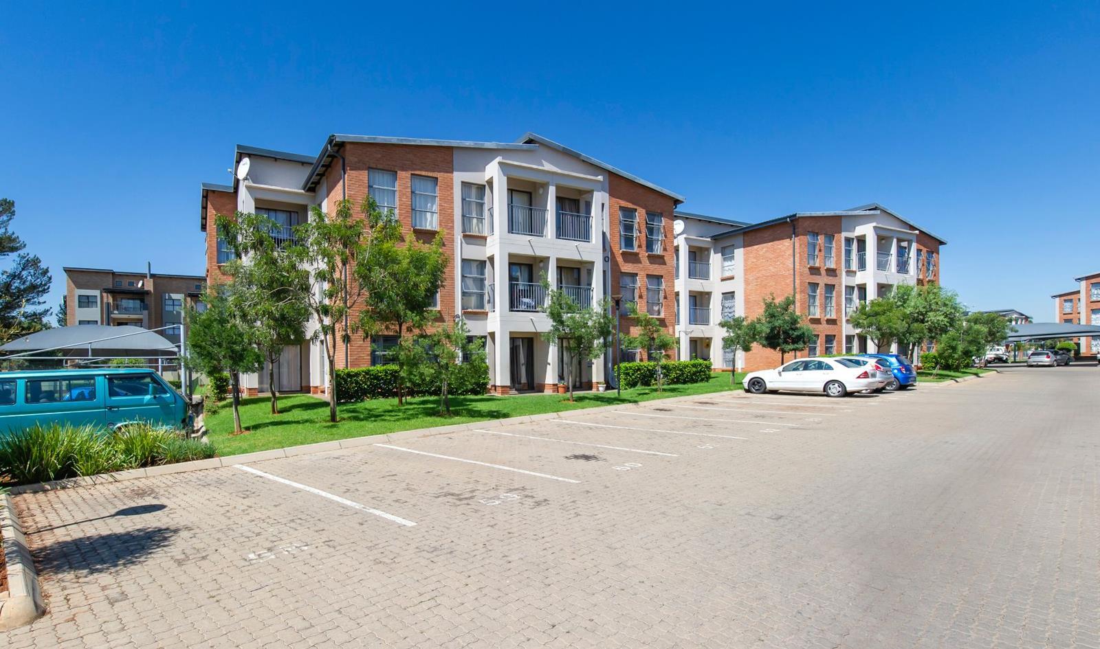 2 Bedroom Apartment in Jansen Park