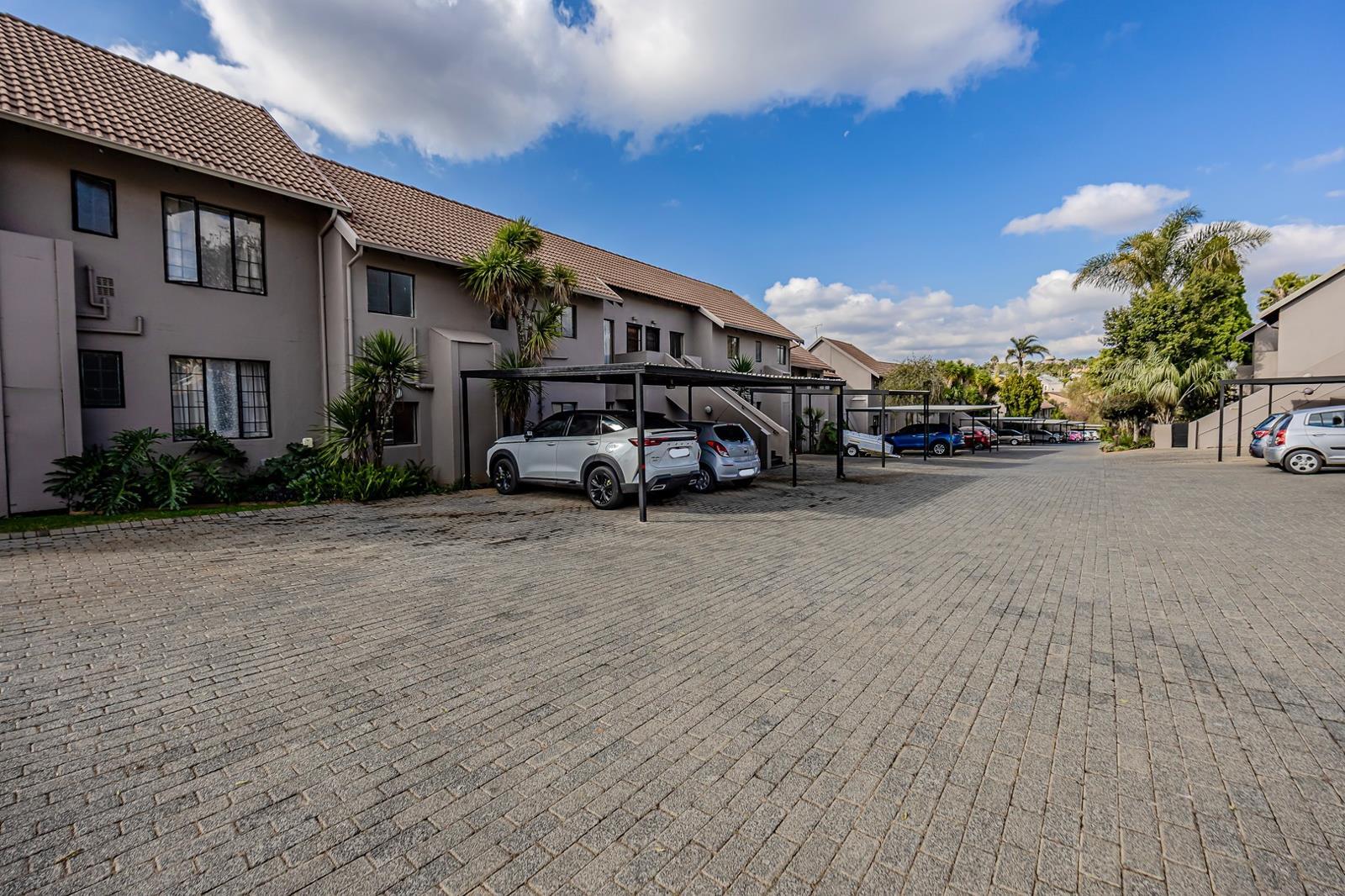 2 Bedroom Apartment in Radiokop