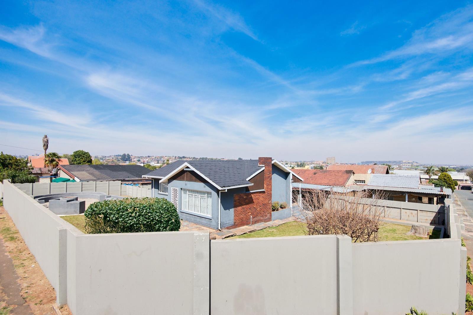 3 Bedroom House in Sophiatown