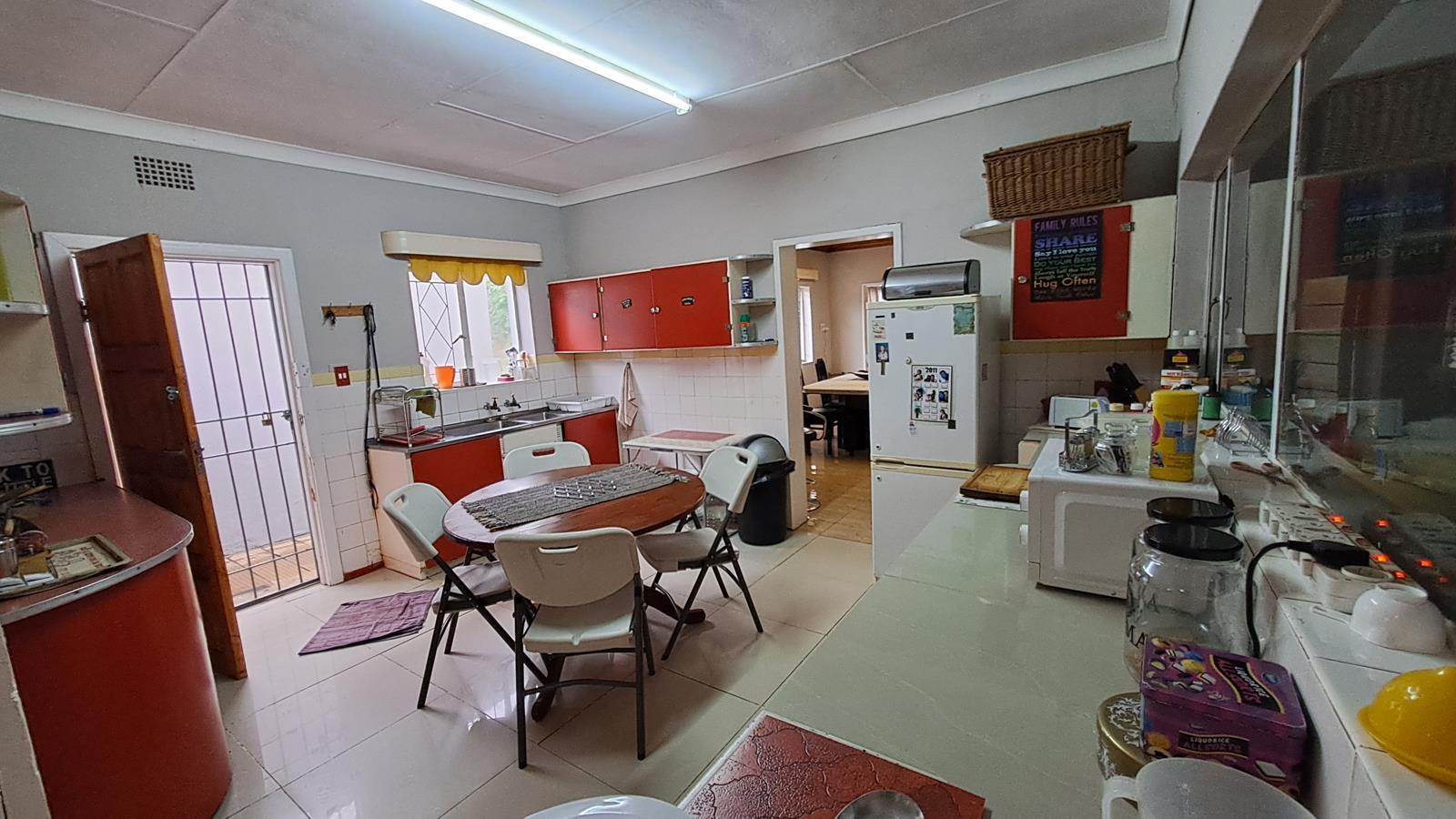 5 Bedroom House in Villiers