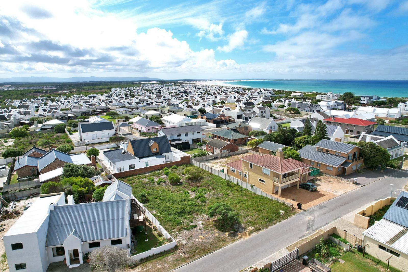 874 m² Land available in Struisbaai
