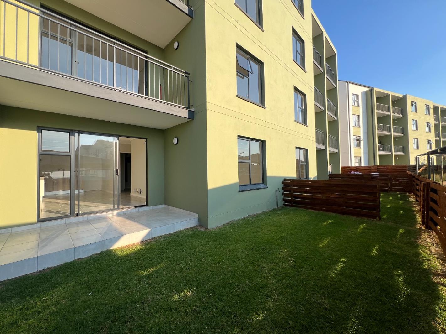 2 Bedroom Apartment in Mooikloof Glen Estate
