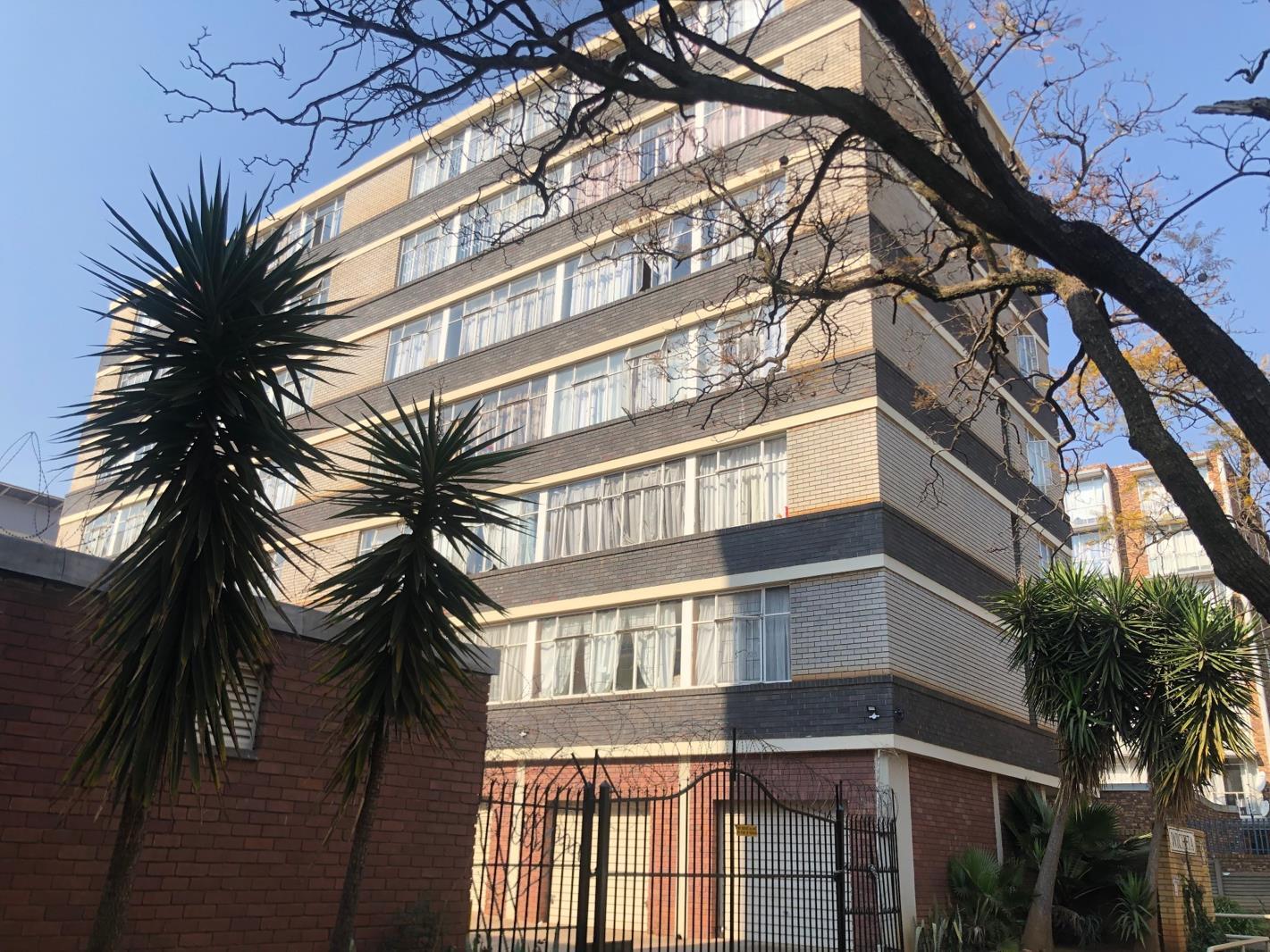 3 Bedroom Apartment in Sunnyside
