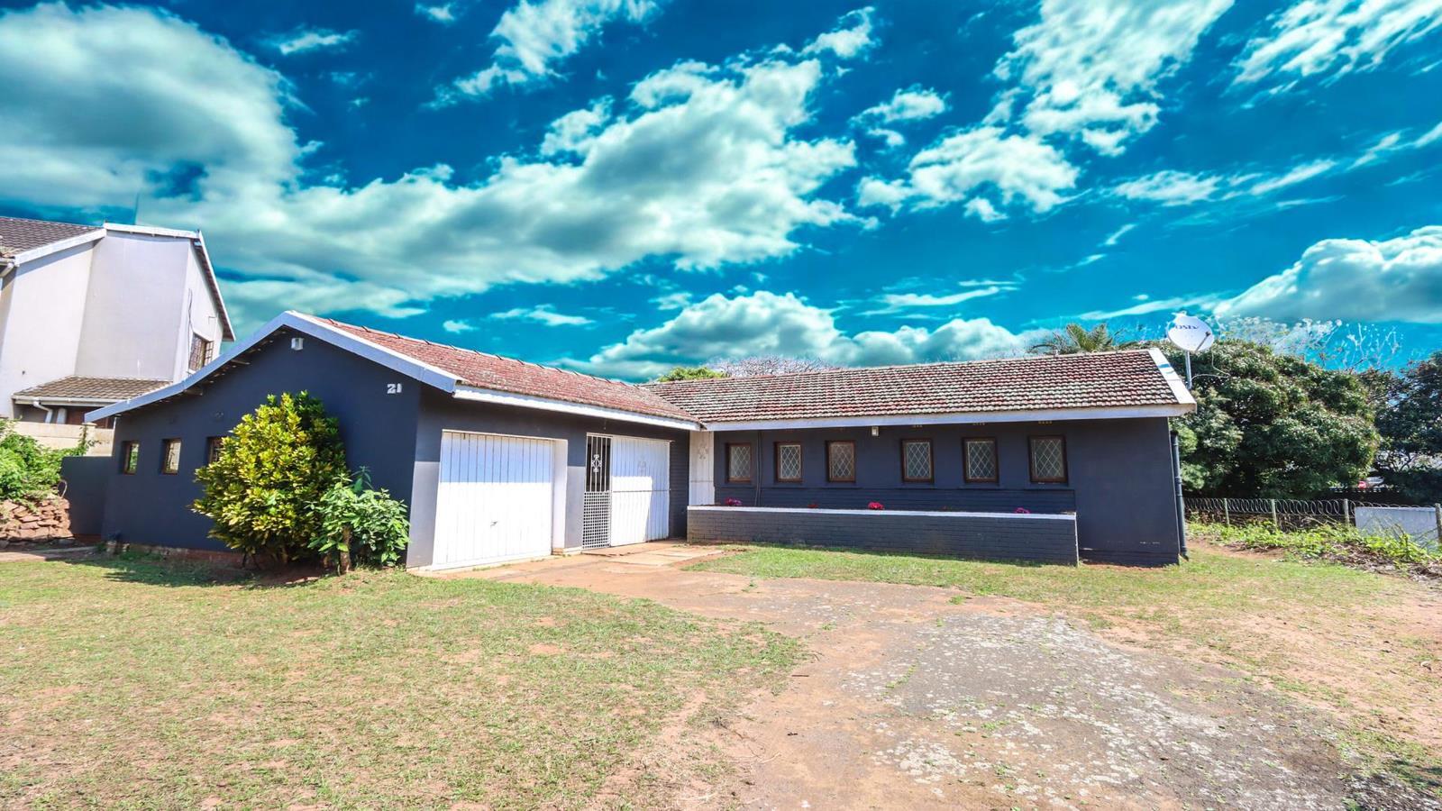 3 Bedroom House in Astra Park