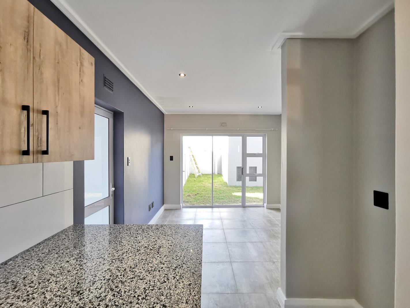 2 Bedroom Apartment in Fairview