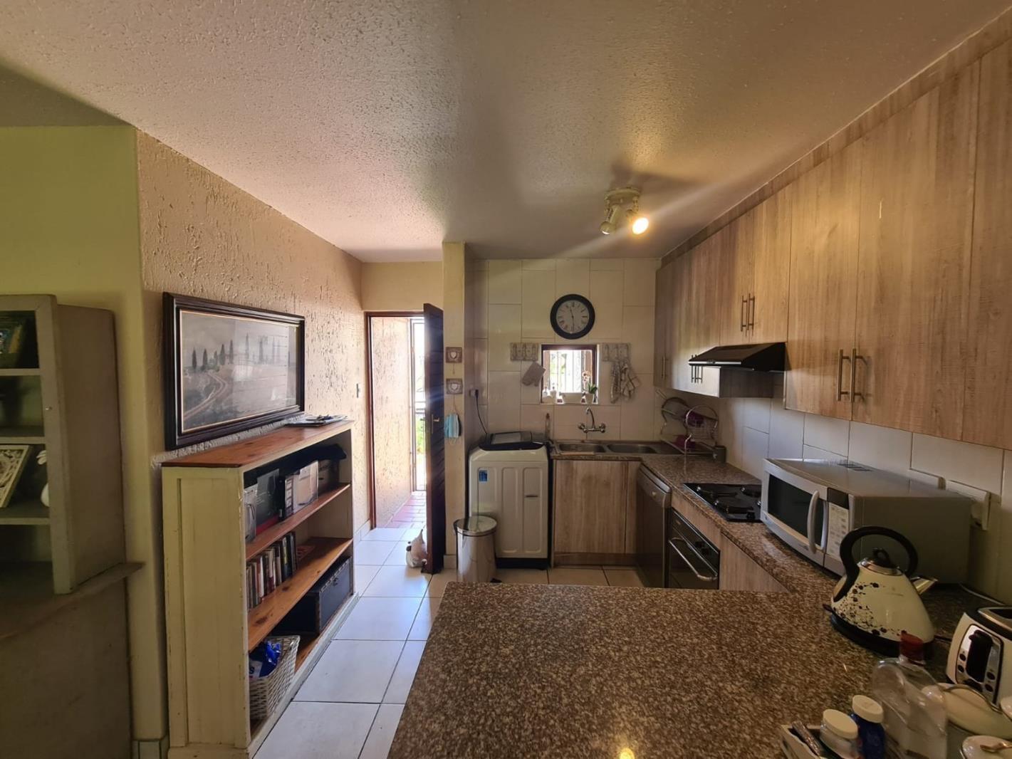 2 Bedroom Apartment in Raceview
