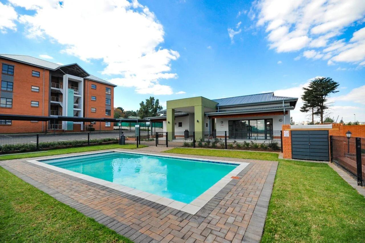3 Bedroom Apartment in Modderfontein