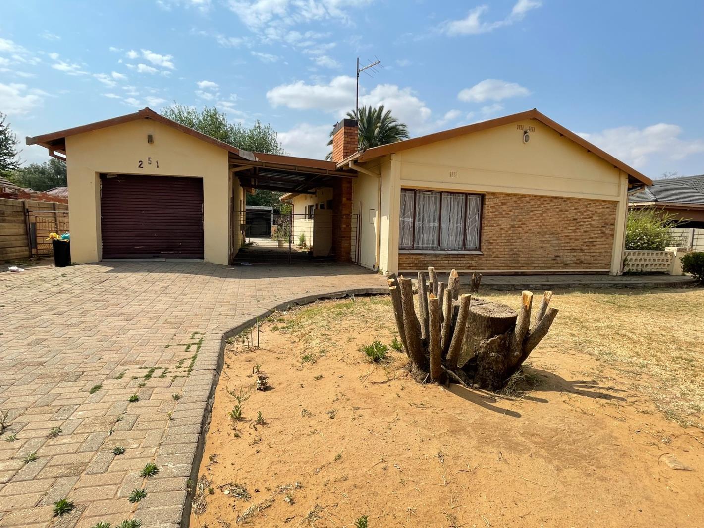 3 Bedroom House in Dagbreek