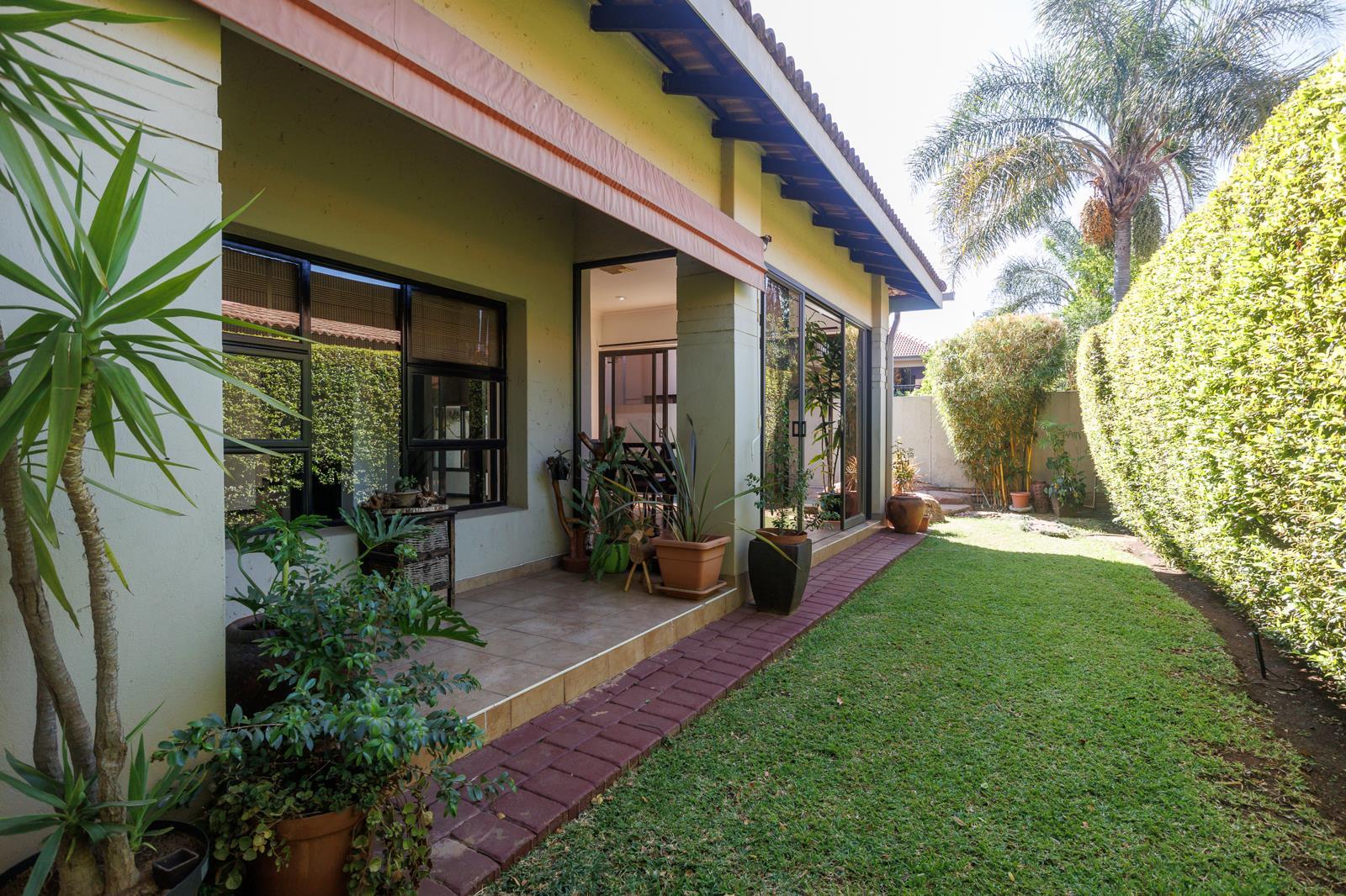3 Bedroom House in Pecanwood