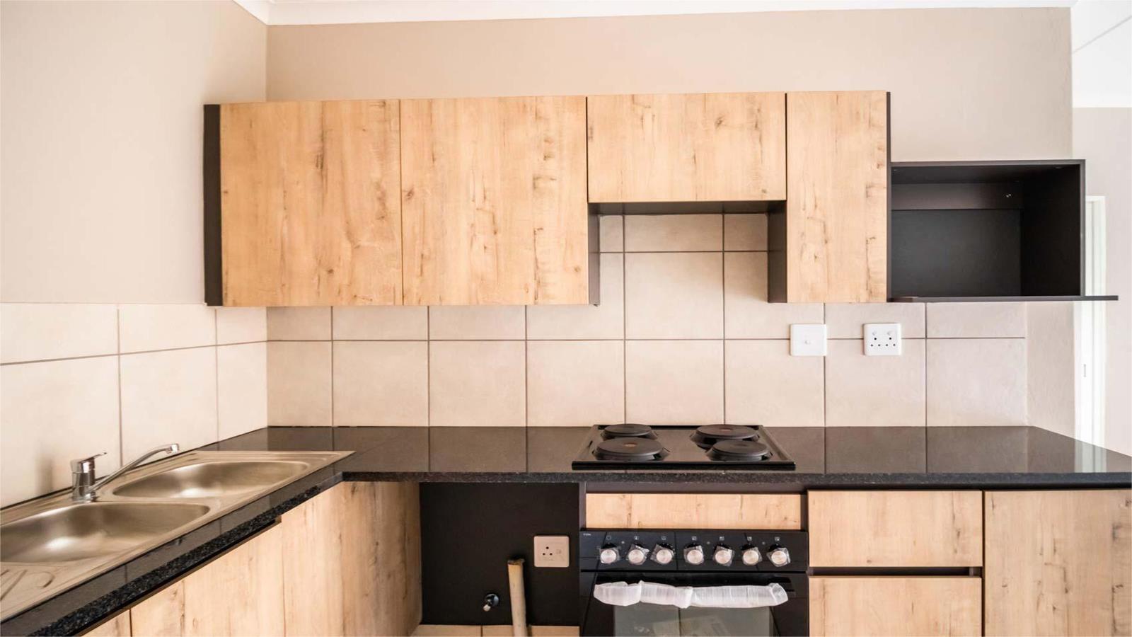 2 Bedroom Apartment in Rynfield AH