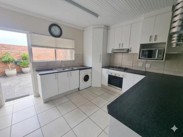 2 Bedroom Townhouse in Gonubie