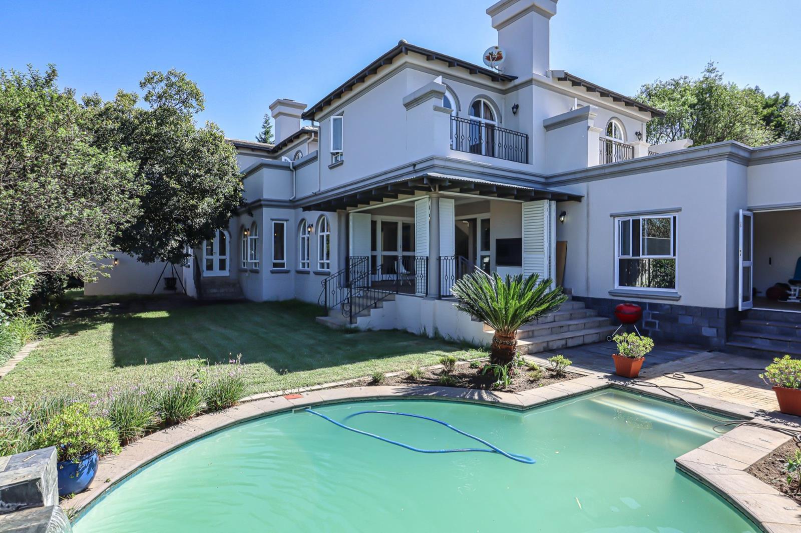 4 Bedroom House in Bryanston
