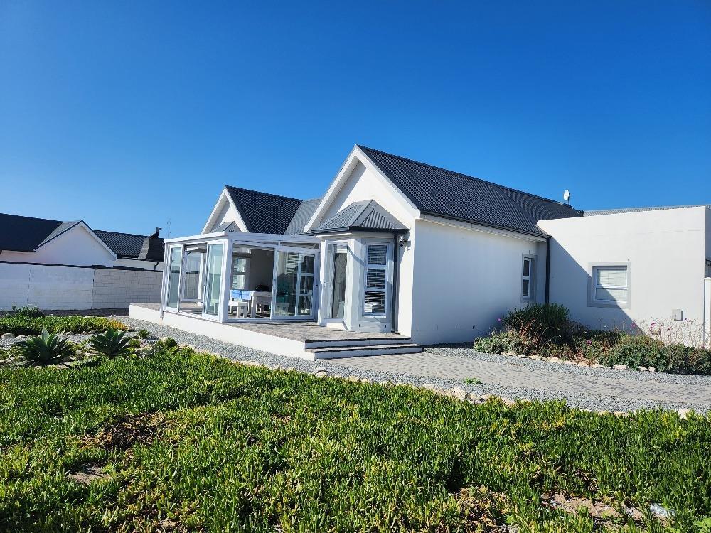 3 Bedroom House in Yzerfontein