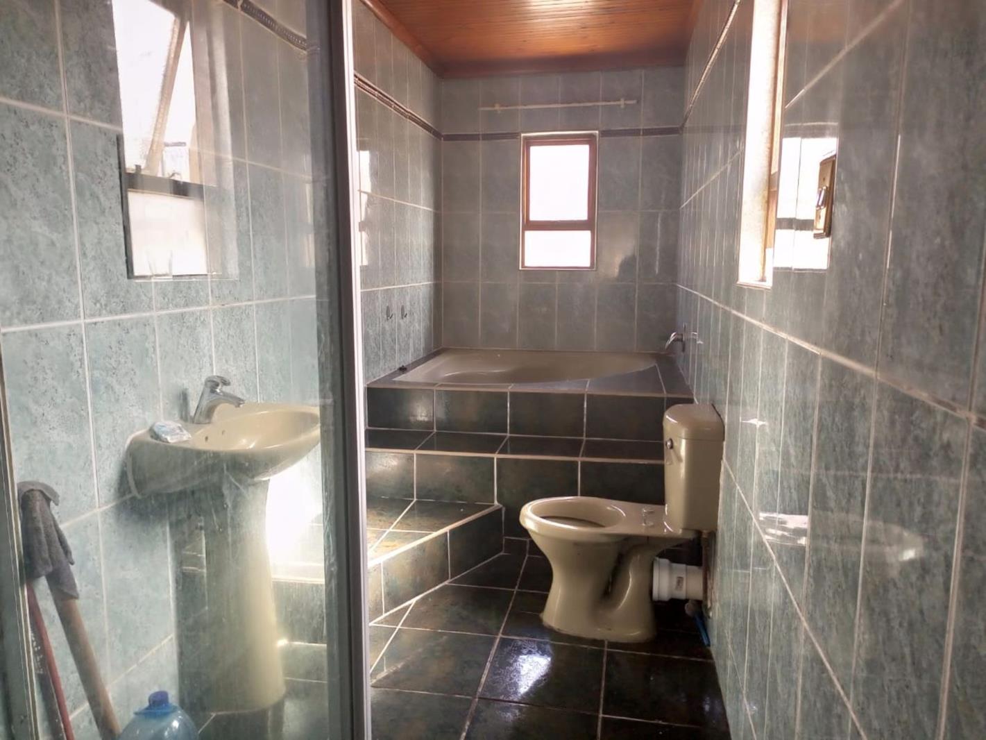 3 Bedroom House in Bloemendal