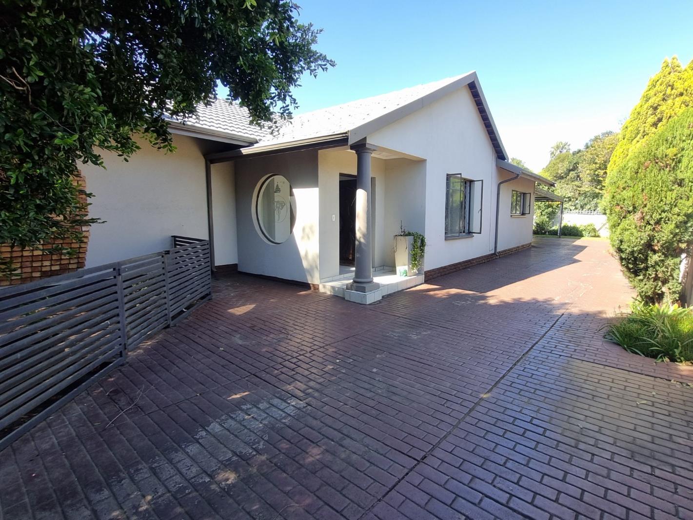 4 Bedroom House in Verwoerdpark