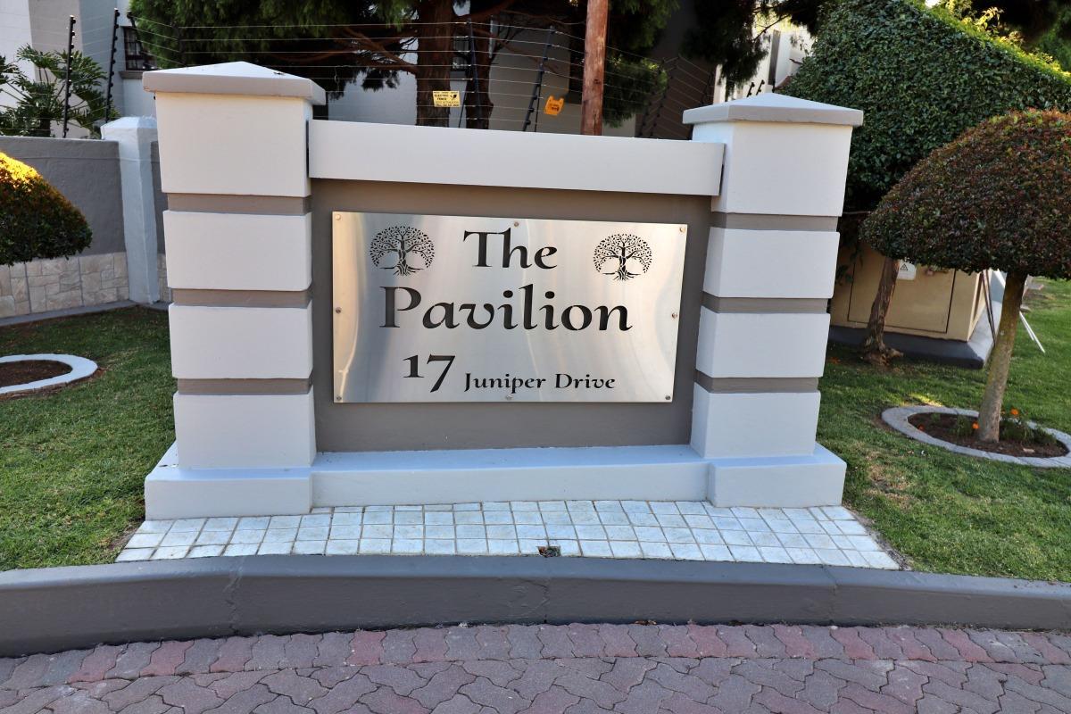 1 Bedroom Townhouse in Dowerglen and Ext