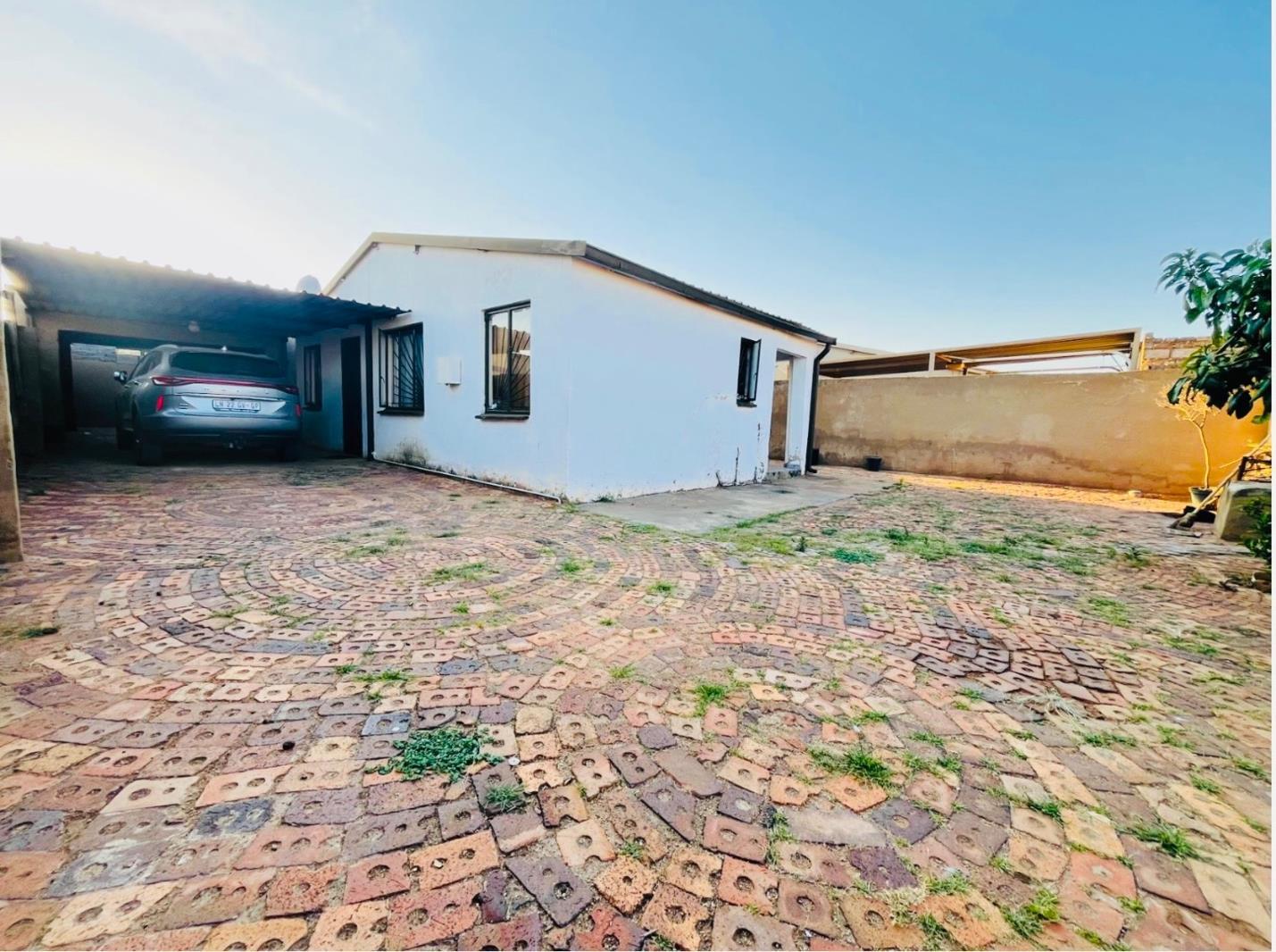 3 Bedroom House in Protea Glen