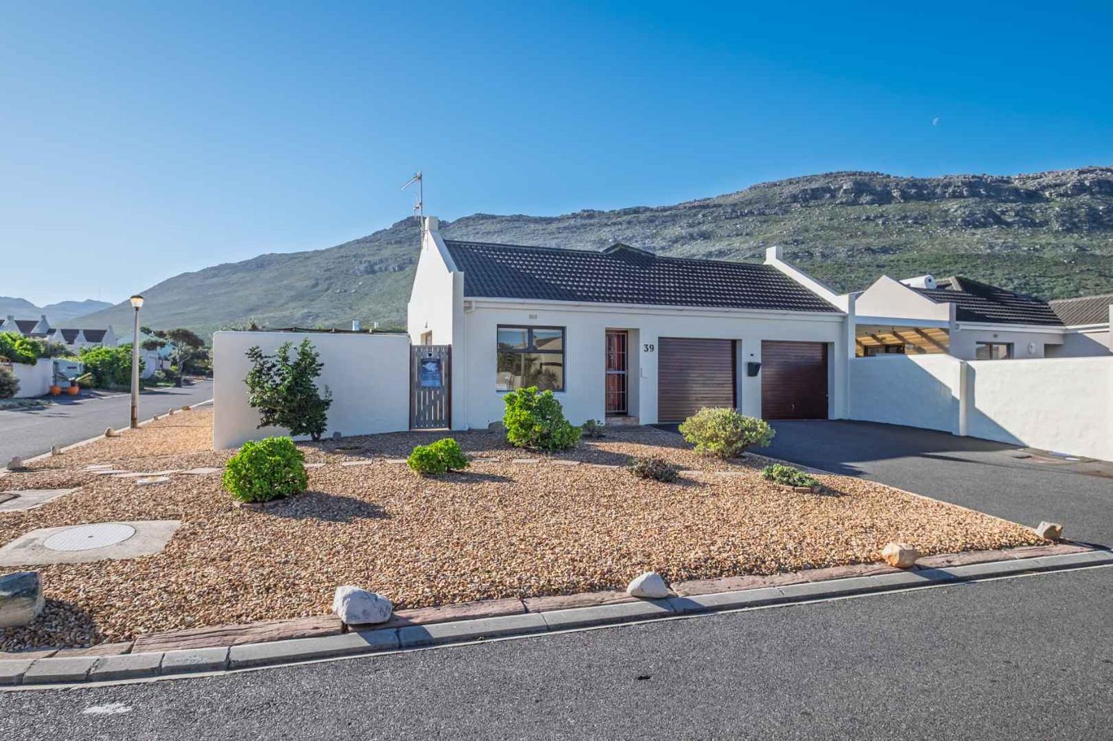 3 Bedroom House in Fish Hoek