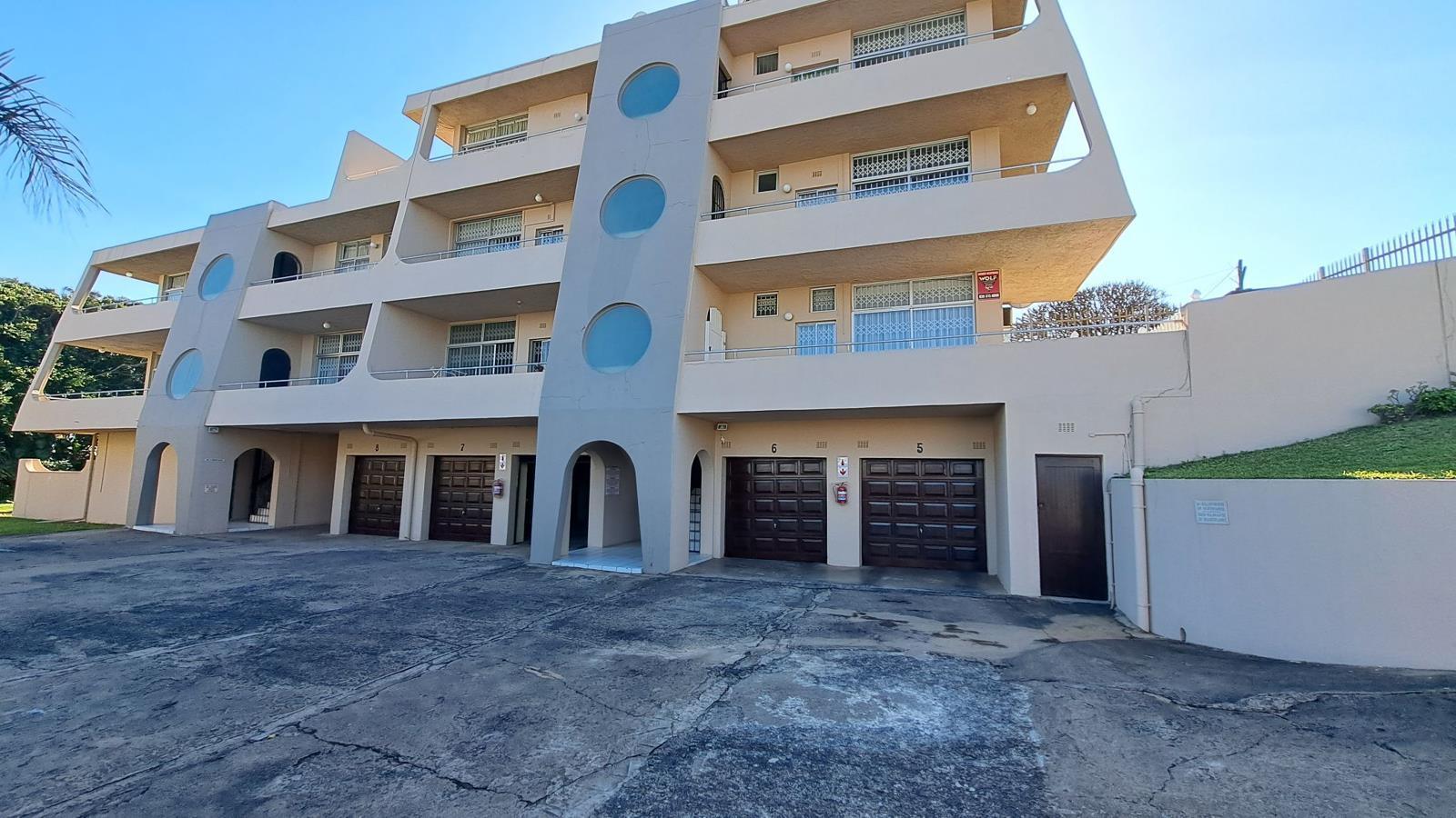 2 Bedroom Apartment in Manaba