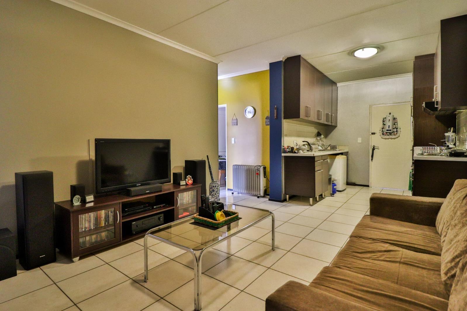 2 Bedroom Townhouse in Oakdene