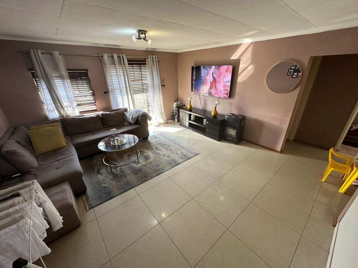 2 Bedroom Apartment in Lindhaven