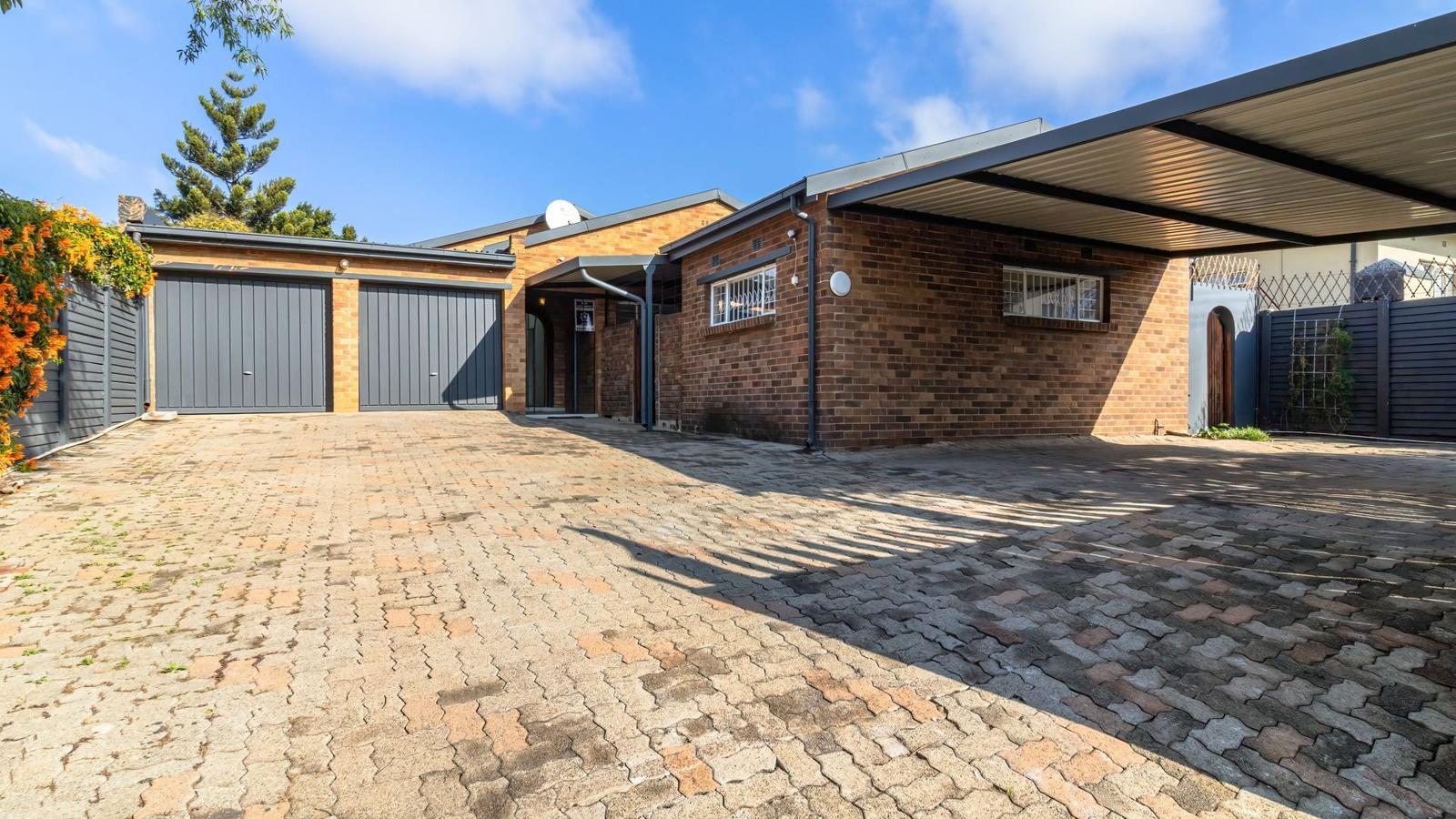 3 Bedroom House in East Town