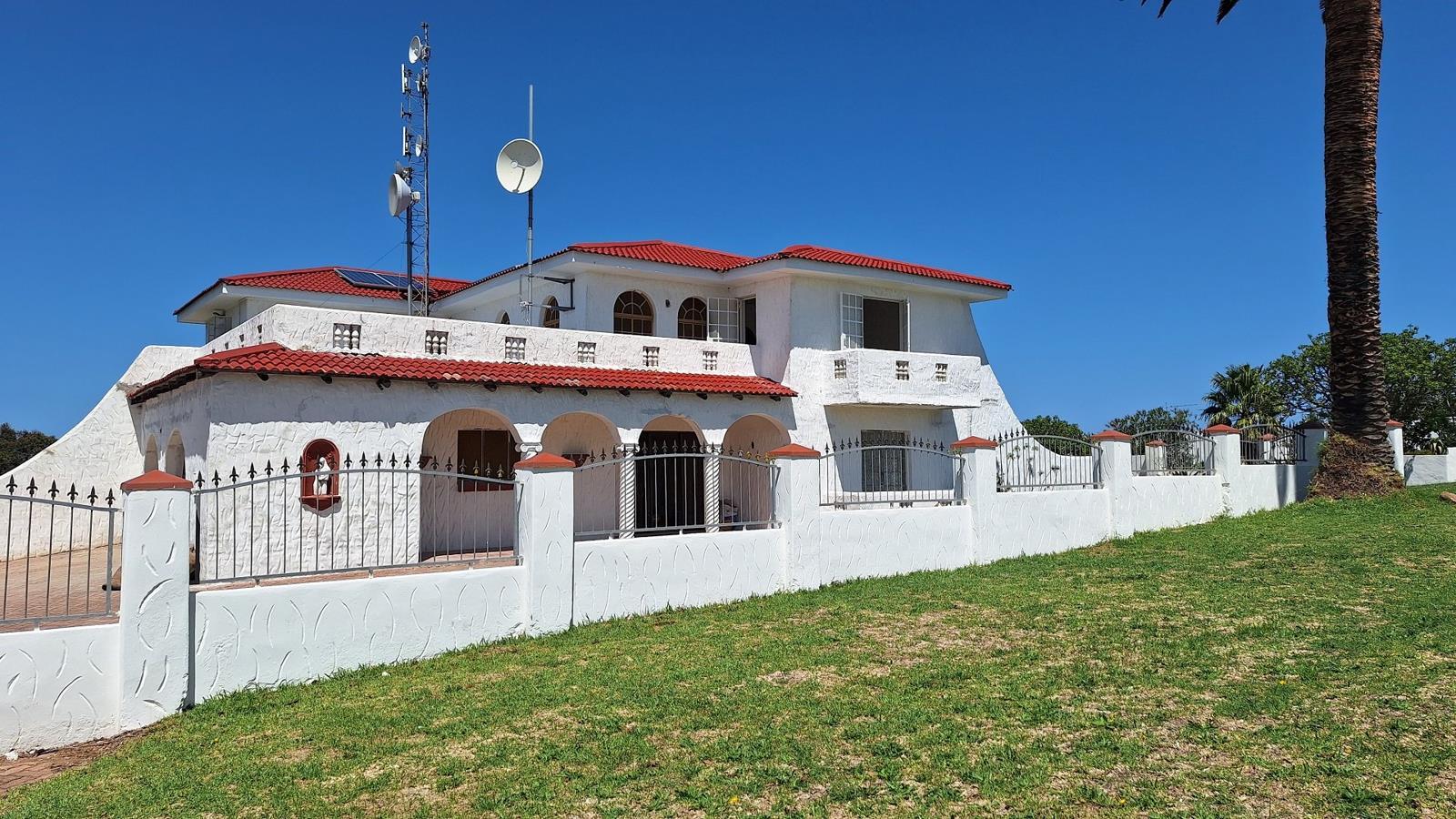 4 Bedroom House in Lovemore Heights
