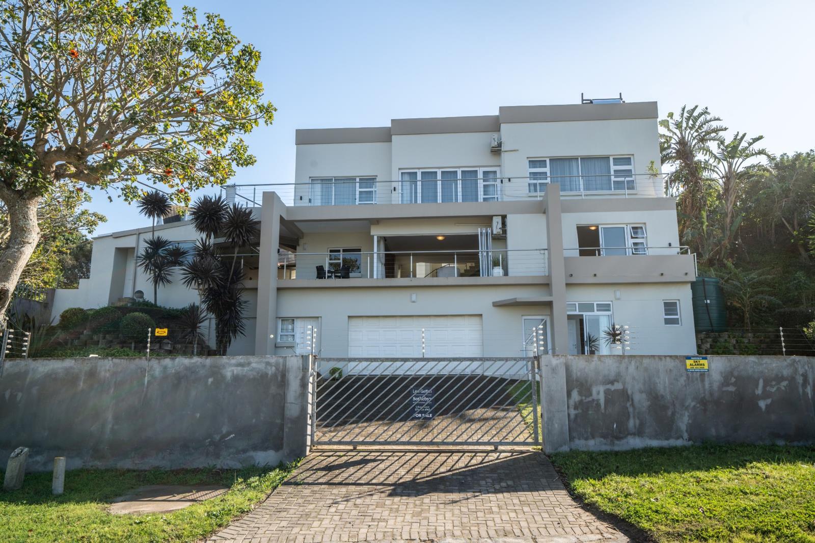 5 Bedroom House in East Bank