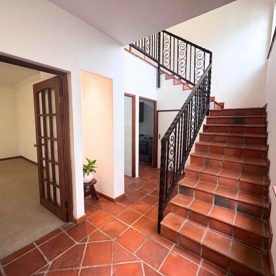 2 Bedroom Garden Cottage in Linden